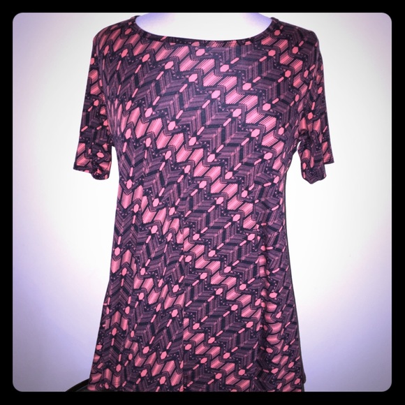 LuLaRoe Top - Picture 1 of 4